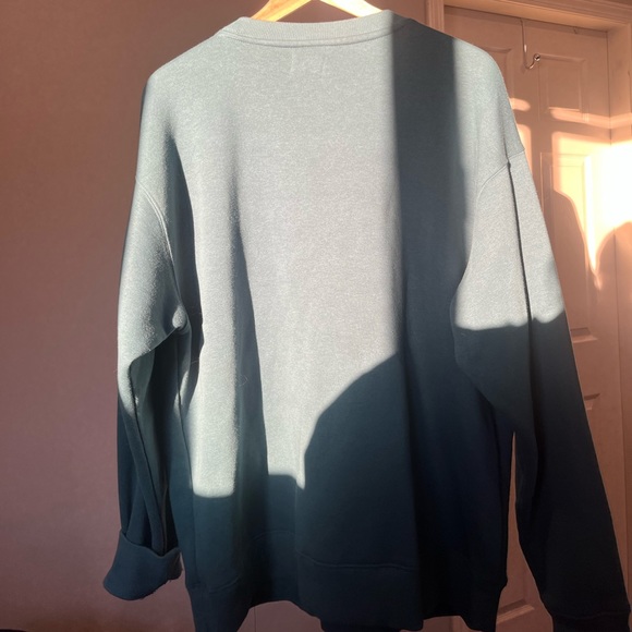 Teal Graphic Crewneck - Picture 3 of 3